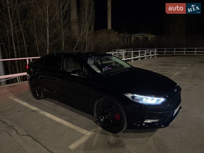 Седан Ford Fusion 2016 в Киеве