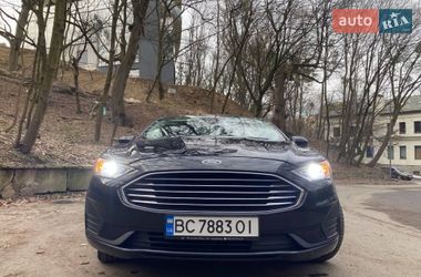 Седан Ford Fusion 2019 в Львове