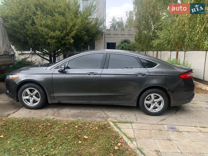 Седан Ford Fusion 2014 в Перещепине