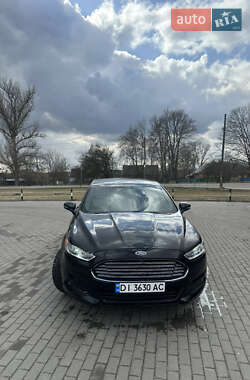 Седан Ford Fusion 2014 в Миргороде