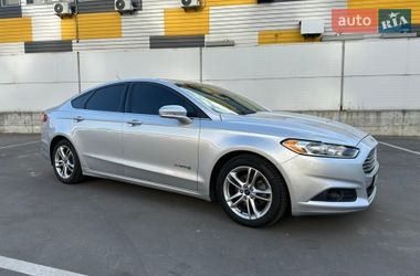 Седан Ford Fusion 2016 в Киеве