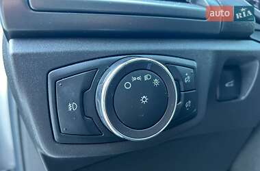 Седан Ford Fusion 2014 в Львові