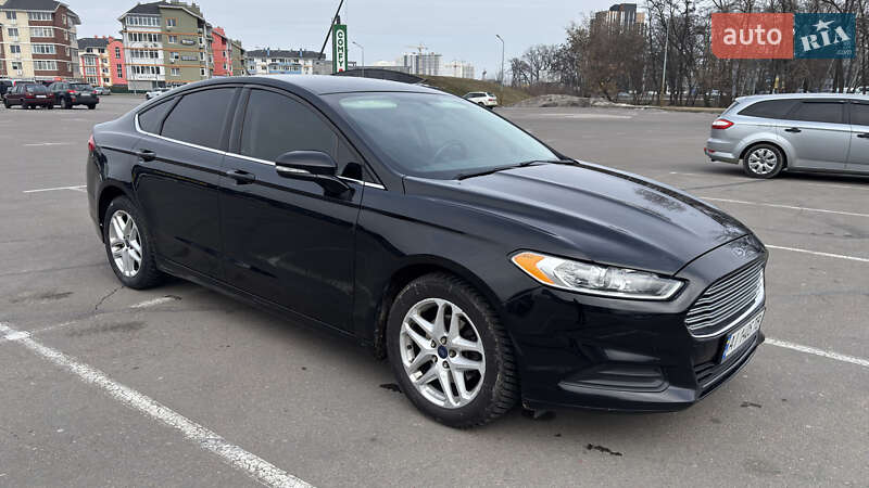 Седан Ford Fusion 2015 в Киеве