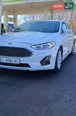 Седан Ford Fusion 2018 в Киеве
