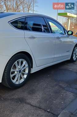 Седан Ford Fusion 2018 в Киеве