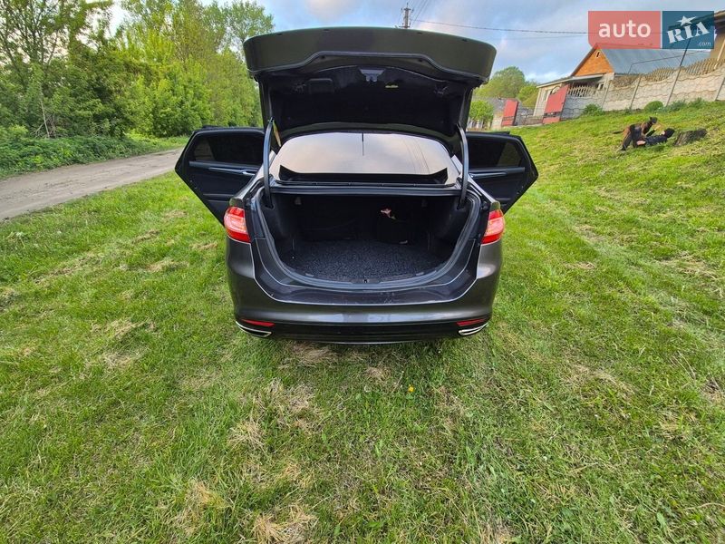 Седан Ford Fusion 2015 в Хмельницком