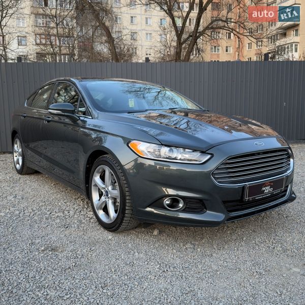 Седан Ford Fusion 2015 в Ивано-Франковске