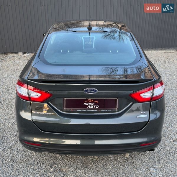 Седан Ford Fusion 2015 в Ивано-Франковске