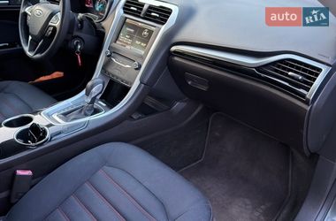 Седан Ford Fusion 2015 в Ивано-Франковске