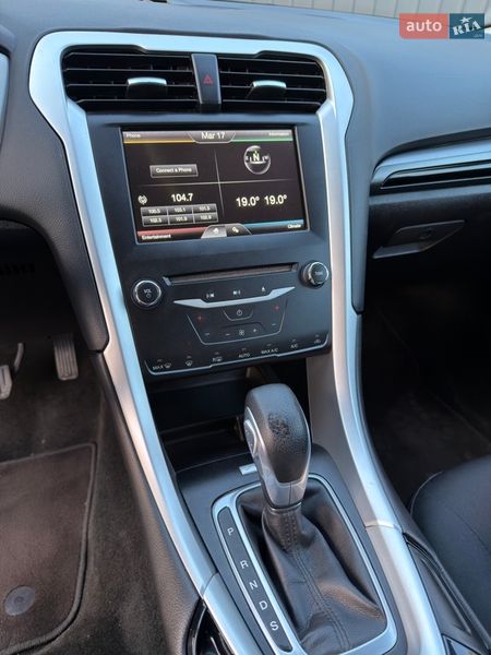 Седан Ford Fusion 2015 в Ивано-Франковске