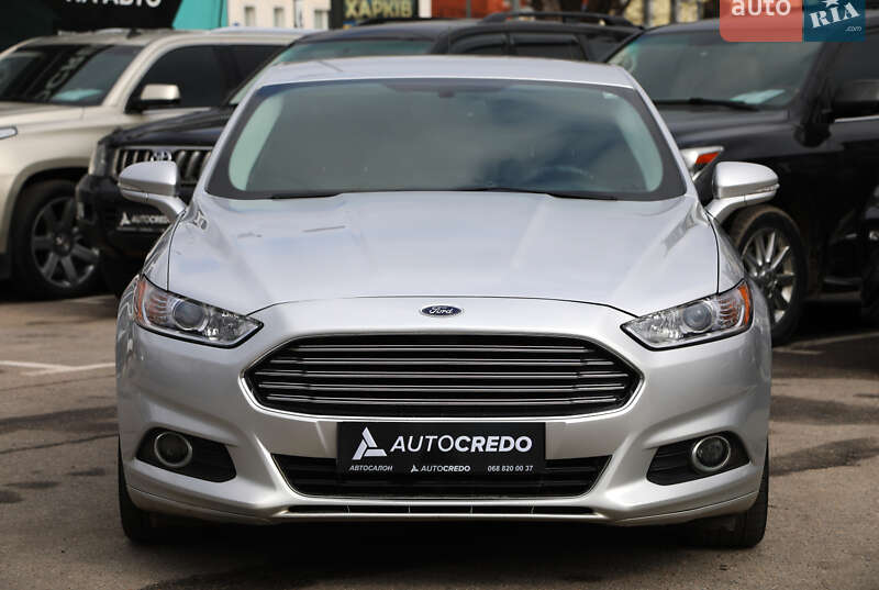 Седан Ford Fusion 2016 в Харькове