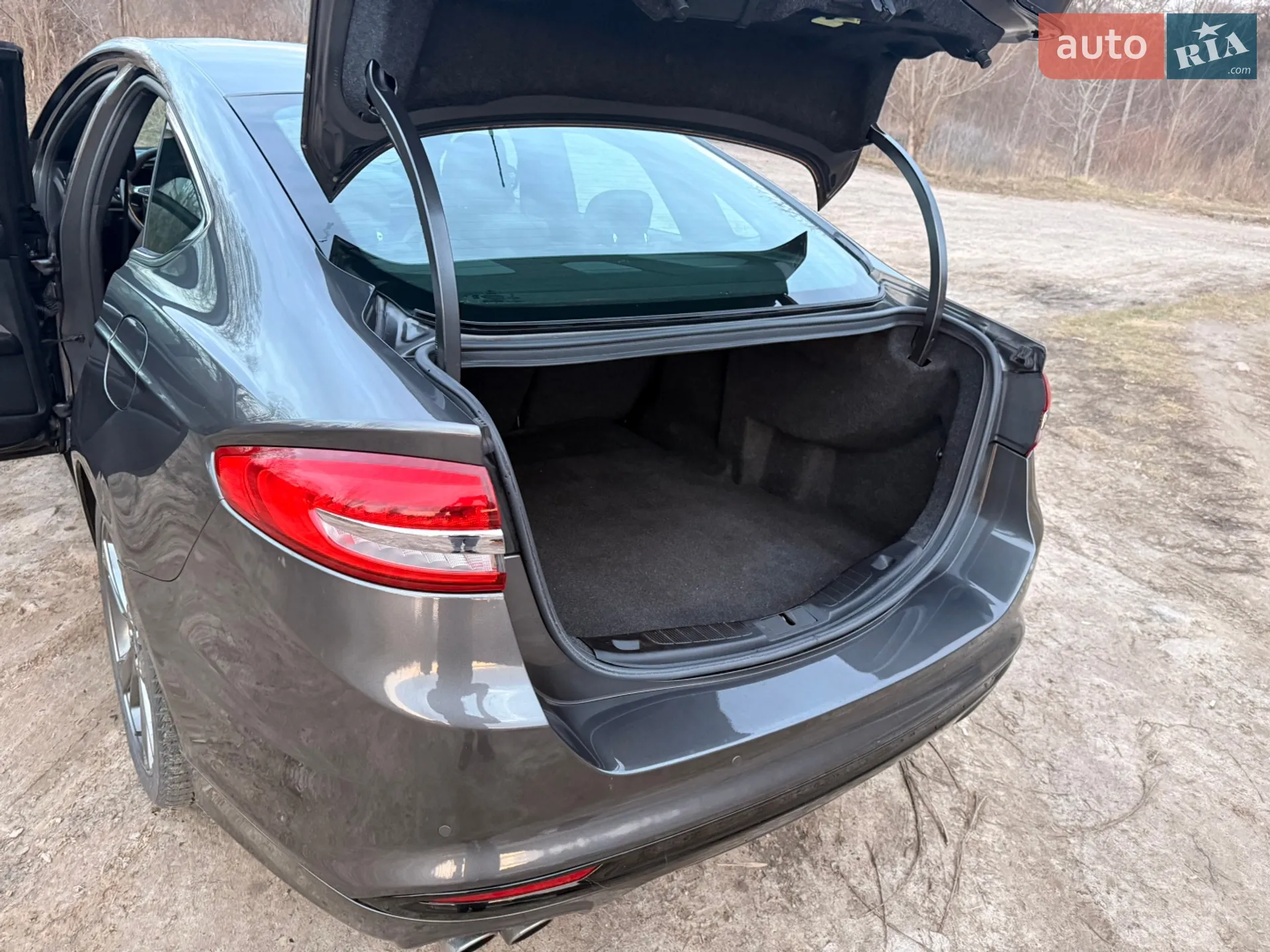 2016 Ford Fusion - мініатюра 33