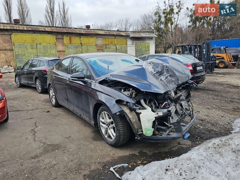Седан Ford Fusion 2014 в Киеве фото 6 Седан Ford Fusion 2014 в Киеве