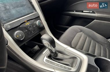 Седан Ford Fusion 2015 в Днепре