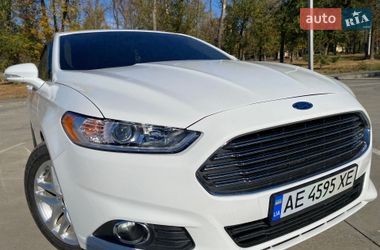 Седан Ford Fusion 2015 в Днепре