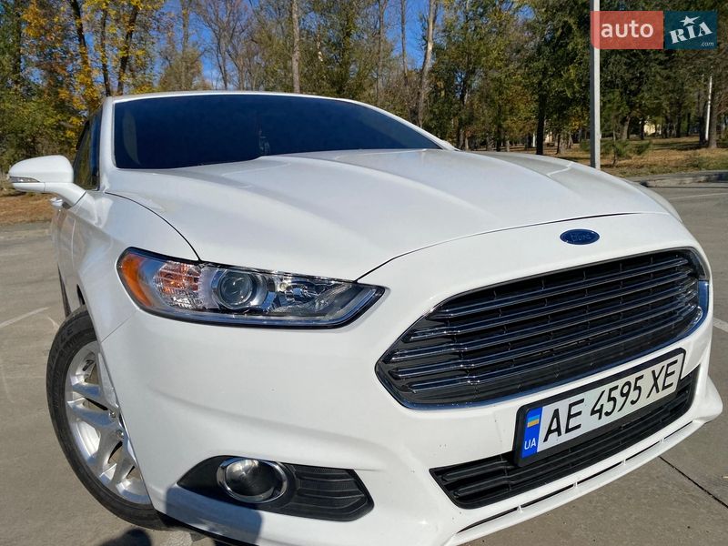 Ford Fusion 2015