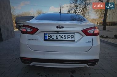 Седан Ford Fusion 2014 в Львове