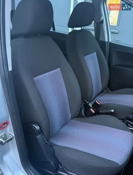 Хэтчбек Ford Fusion 2009 в Радивилове фото 23 Хэтчбек Ford Fusion 2009 в Радивилове