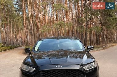Седан Ford Fusion 2014 в Новомосковську