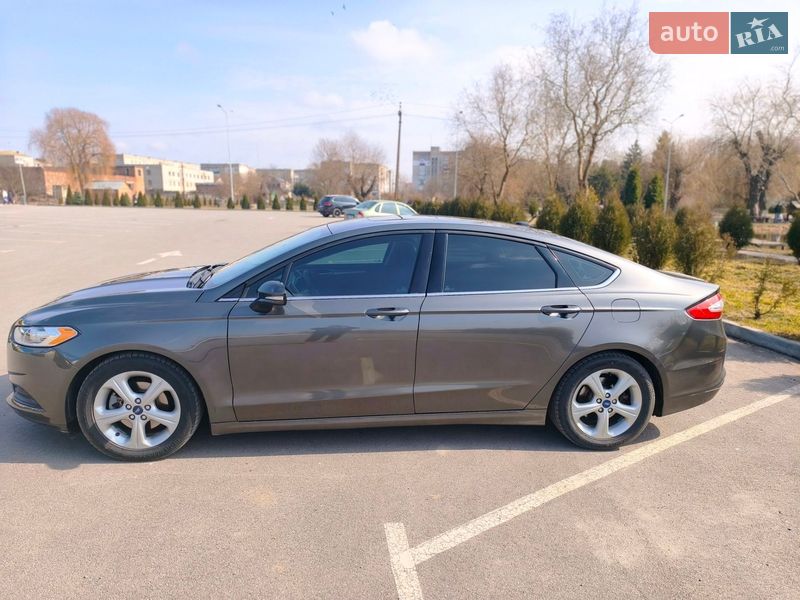 Седан Ford Fusion 2016 в Хмельнике