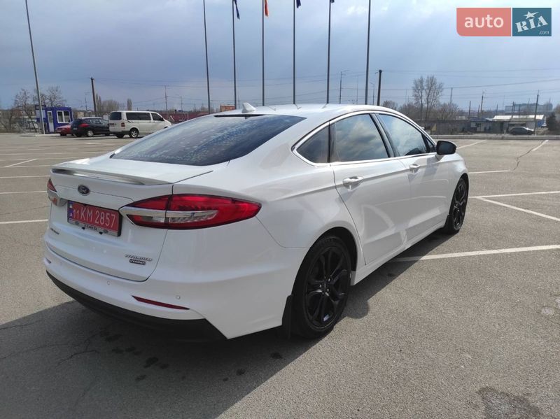Седан Ford Fusion 2020 в Киеве
