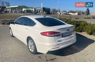 Седан Ford Fusion 2019 в Харькове