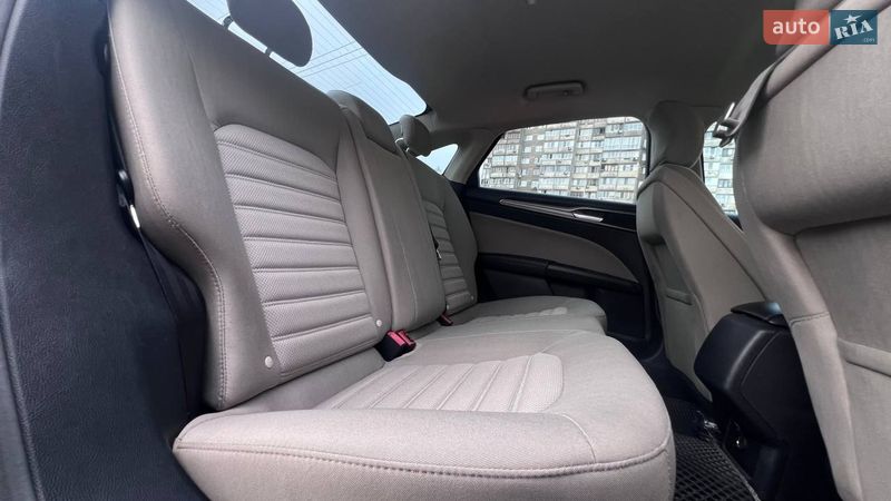 Седан Ford Fusion 2018 в Киеве