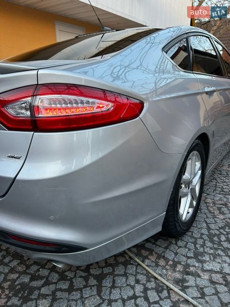 Седан Ford Fusion 2016 в Киеве фото 9 Седан Ford Fusion 2016 в Киеве
