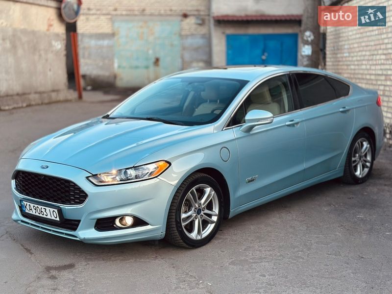 Седан Ford Fusion 2013 в Киеве