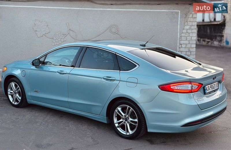 Седан Ford Fusion 2013 в Киеве