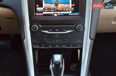 Седан Ford Fusion 2013 в Киеве