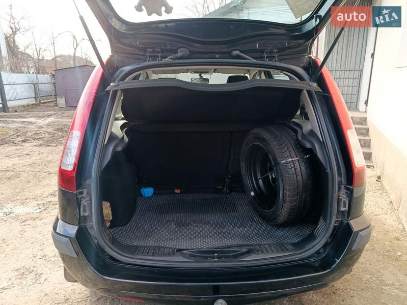 Хетчбек Ford Fusion 2005 в Івано-Франківську