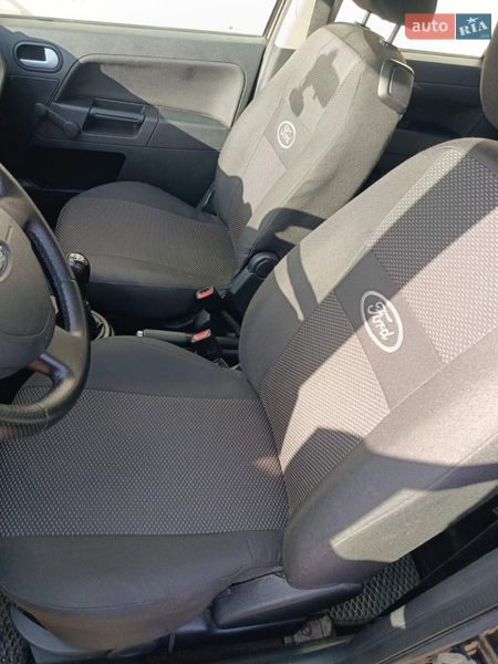 Хетчбек Ford Fusion 2005 в Івано-Франківську