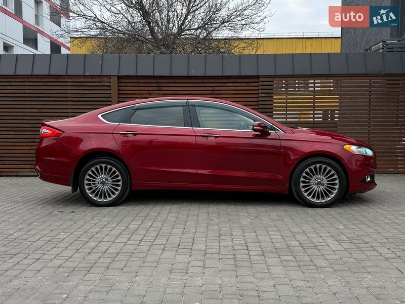 Седан Ford Fusion 2014 в Одесі