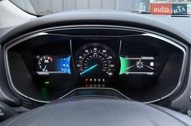 Седан Ford Fusion 2014 в Одесі