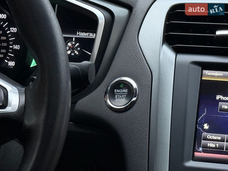 Седан Ford Fusion 2014 в Одесі