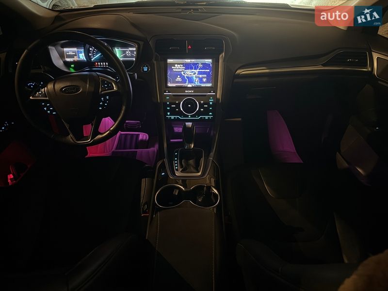 Седан Ford Fusion 2014 в Одесі