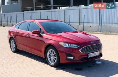 Седан Ford Fusion 2019 в Полтаве