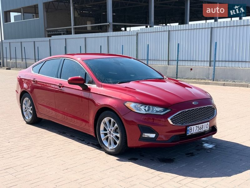 Седан Ford Fusion 2019 в Полтаве