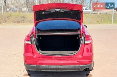 Седан Ford Fusion 2019 в Полтаве