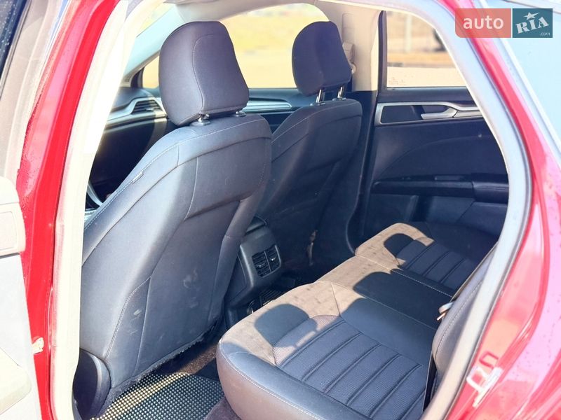 Седан Ford Fusion 2019 в Полтаве