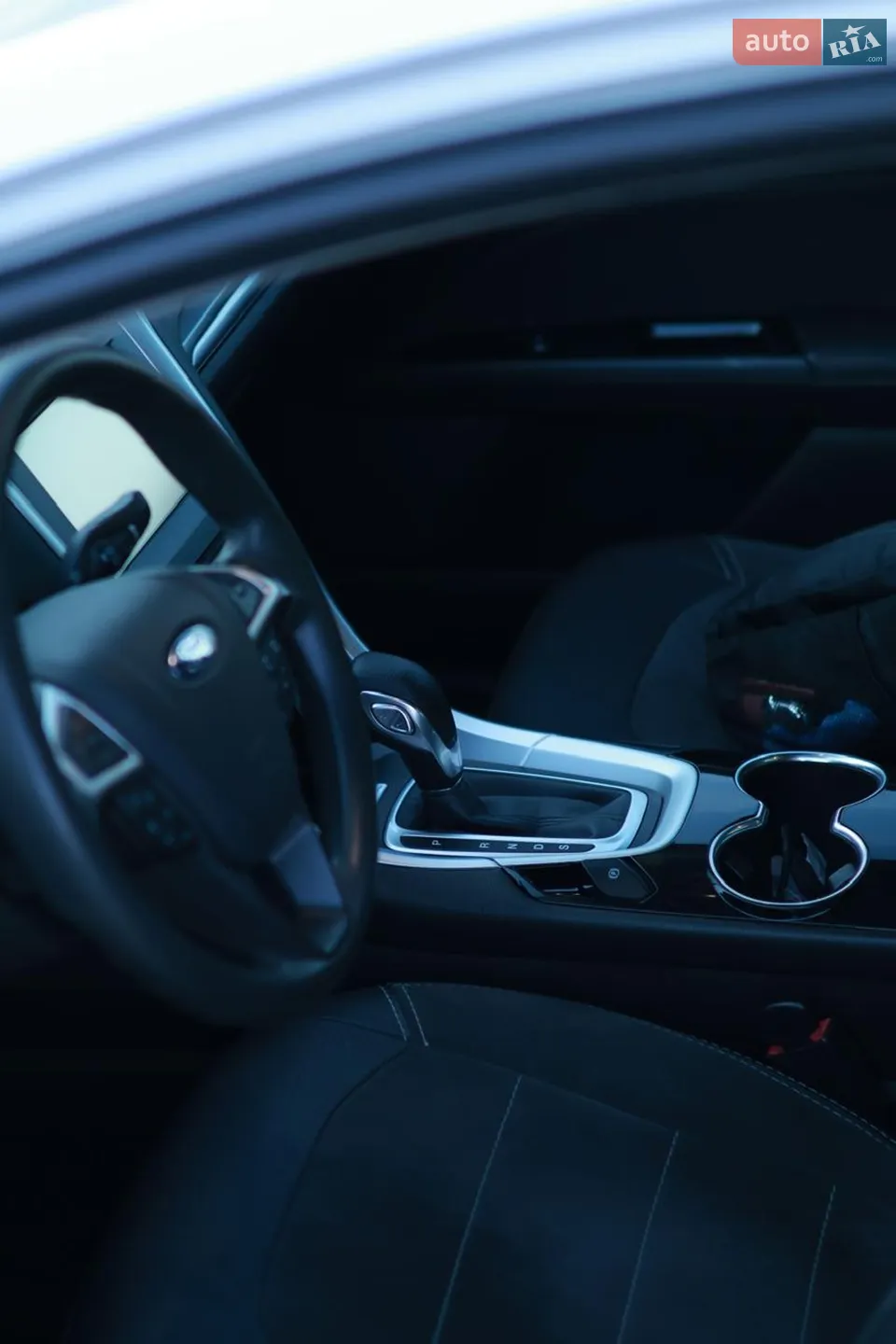 2016 Ford Fusion - мініатюра 21
