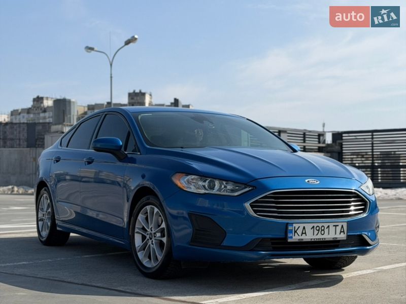 Седан Ford Fusion 2019 в Киеве
