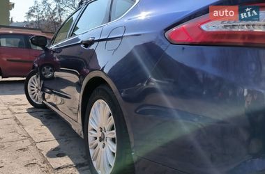 Седан Ford Fusion 2015 в Львове