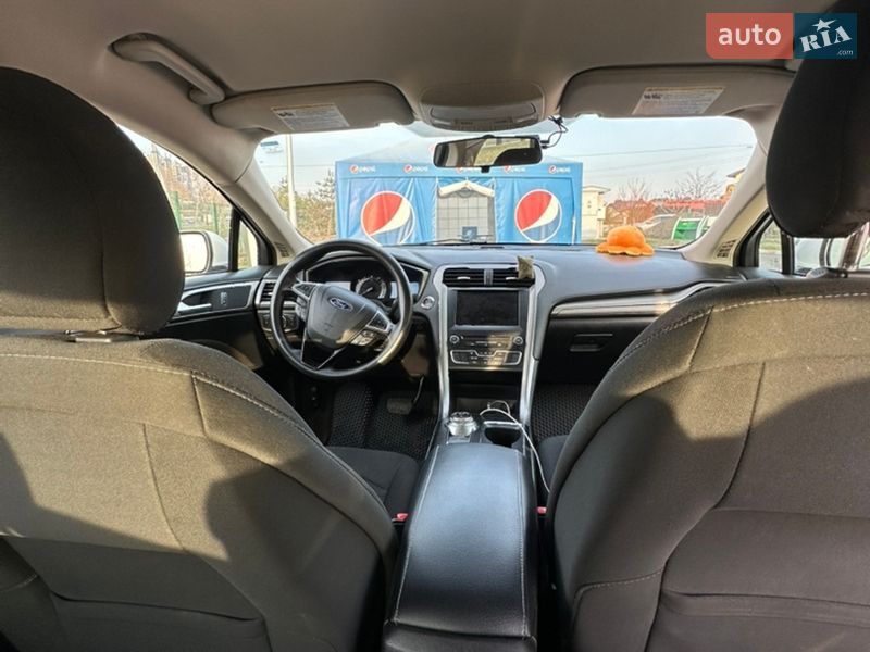 Седан Ford Fusion 2017 в Ірпені