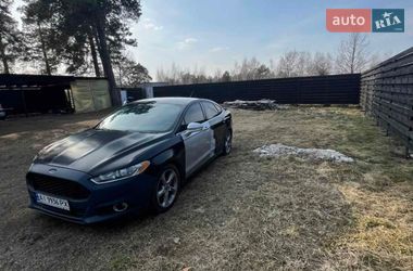 Седан Ford Fusion 2015 в Ирпене
