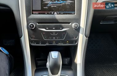 Седан Ford Fusion 2015 в Кривом Роге