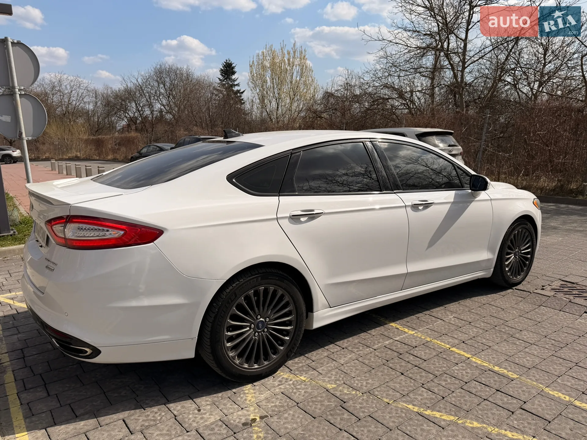 2013 Ford Fusion - мініатюра 9