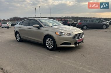 Седан Ford Fusion 2015 в Виннице
