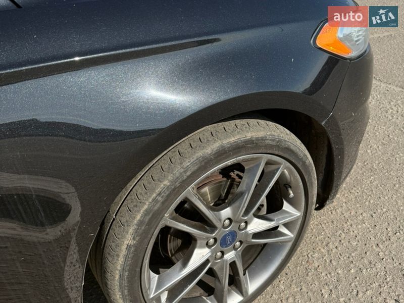 Седан Ford Fusion 2014 в Харькове